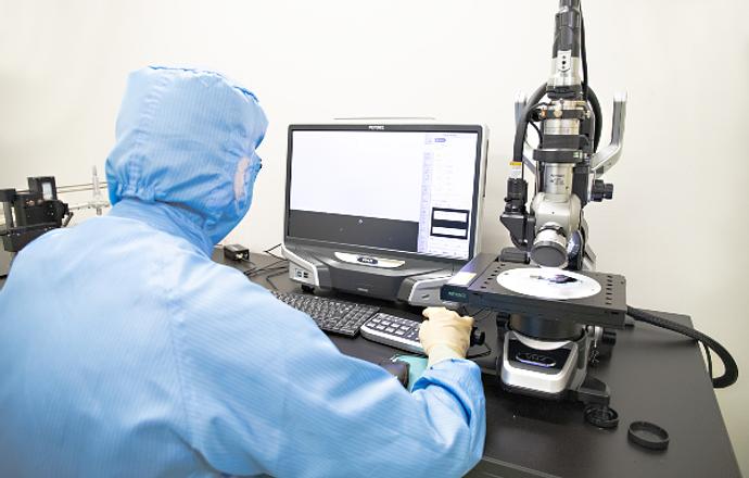 横浜油脂工業株式会社の当社の強み・当社の課題について写真2