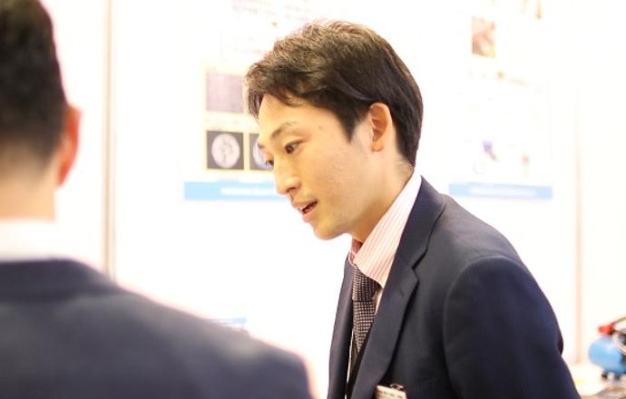 横浜油脂工業株式会社の当社の強み・当社の課題について写真1